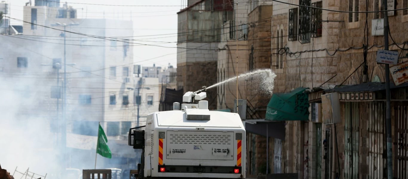 «Skunk»: To δυσώδες υγρό όπλο του Ισραήλ - «Μυρίζει σαν μείγμα από περιττώματα και ψόφιο ζώο»